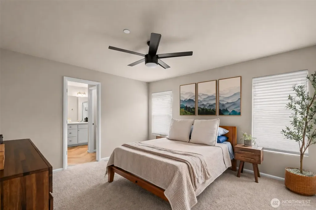 3512 Hoffman Hill Boulevard Dupont WA 98327