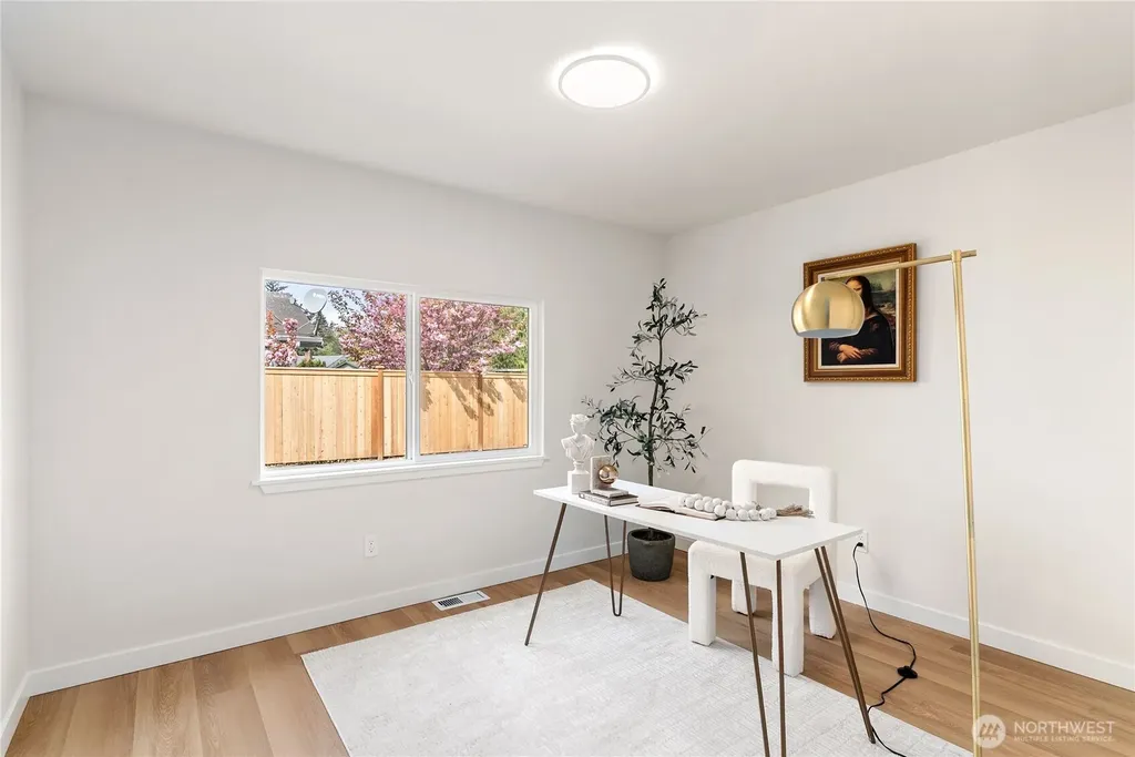 651 S 143rd Place Burien WA 98168