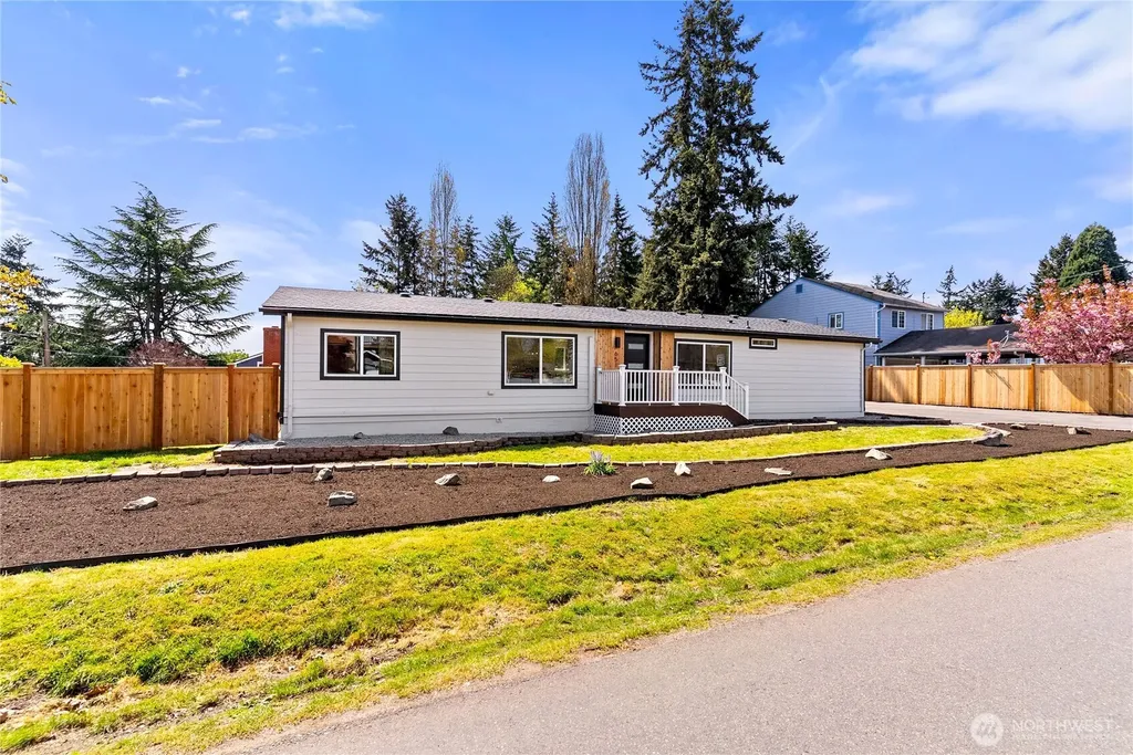 651 S 143rd Place Burien WA 98168