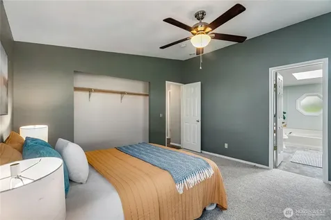 2019 SE Richmond Lane Port Orchard WA 98367