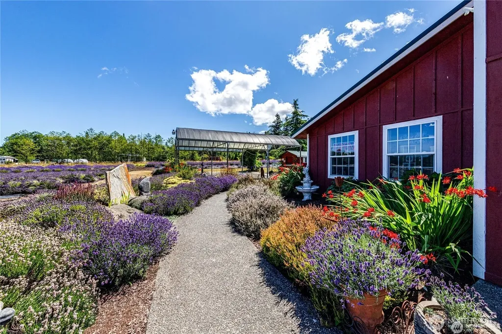 274154 Highway 101 Sequim WA 98382