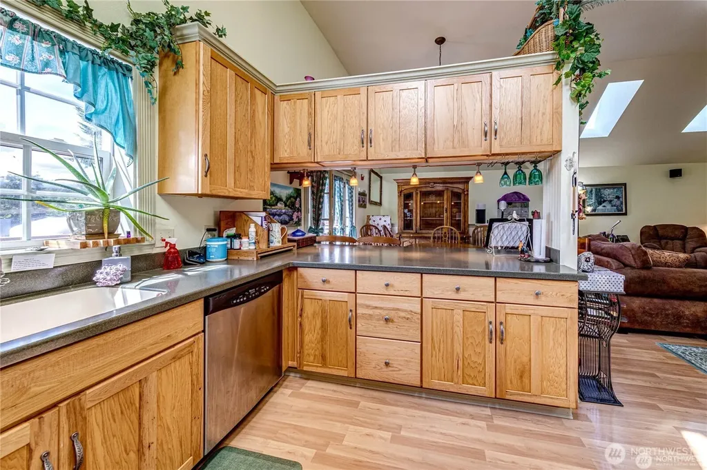 274154 Highway 101 Sequim WA 98382