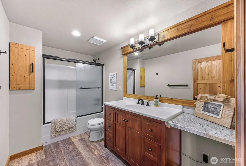 306 W Montana Avenue Roslyn WA 98941