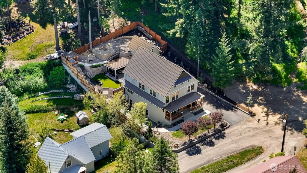 306 W Montana Avenue Roslyn WA 98941
