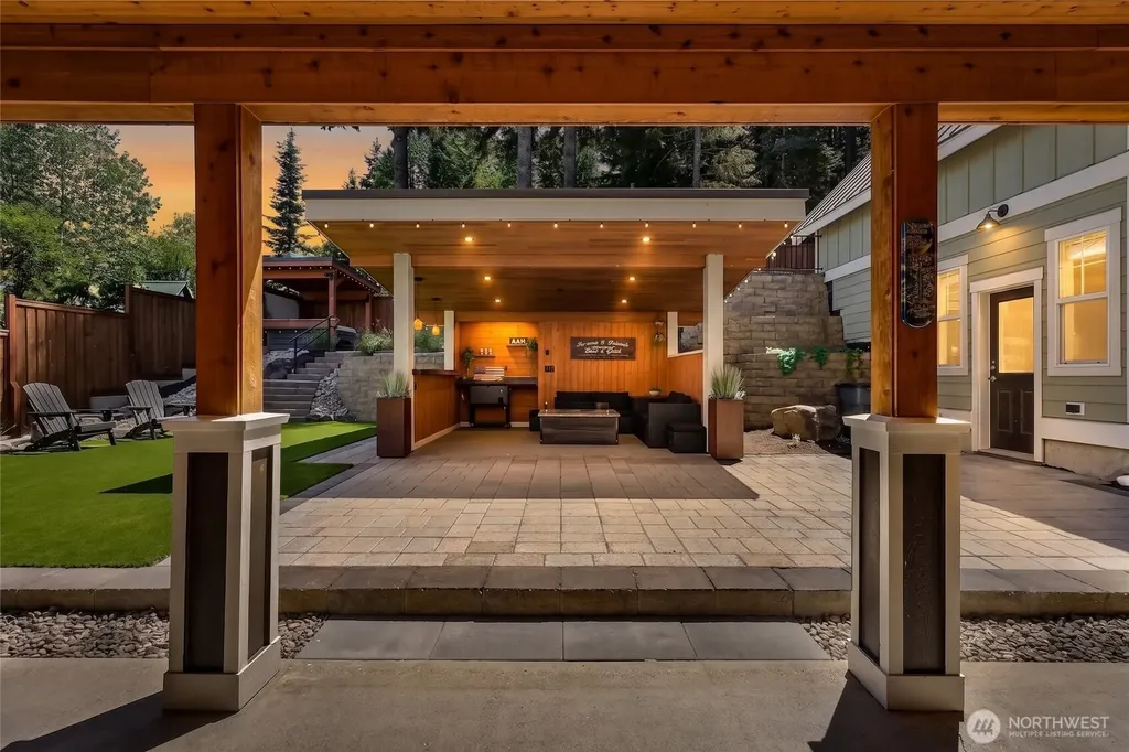 306 W Montana Avenue Roslyn WA 98941