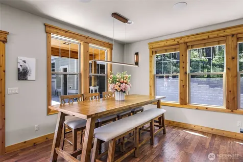 306 W Montana Avenue Roslyn WA 98941
