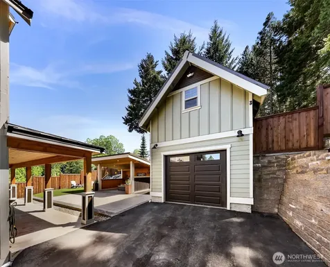 306 W Montana Avenue Roslyn WA 98941