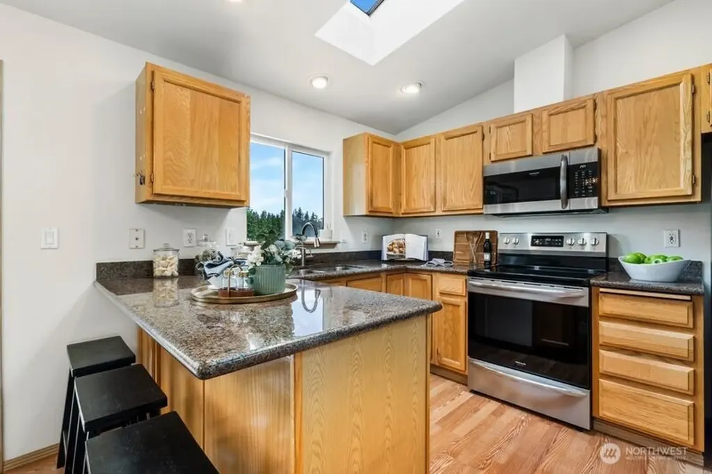 6612 94th Street NE Marysville WA 98270