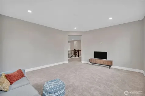 13824 127th Street NE Lake Stevens WA 98258