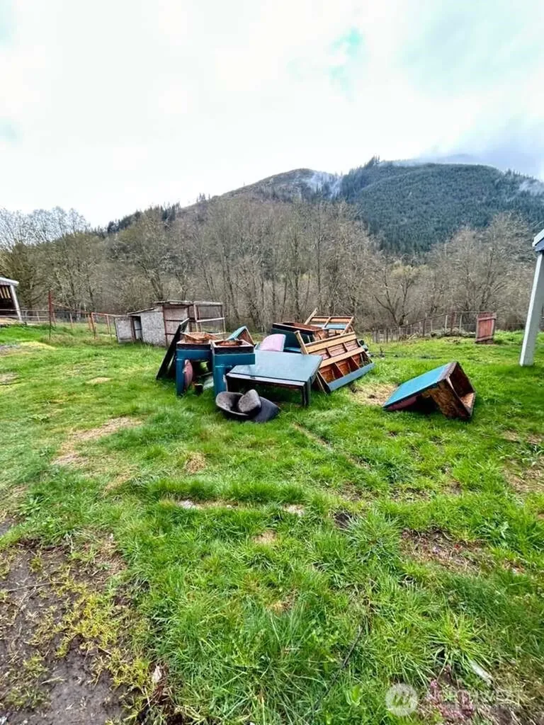 431 Highland Valley Road Morton WA 98356