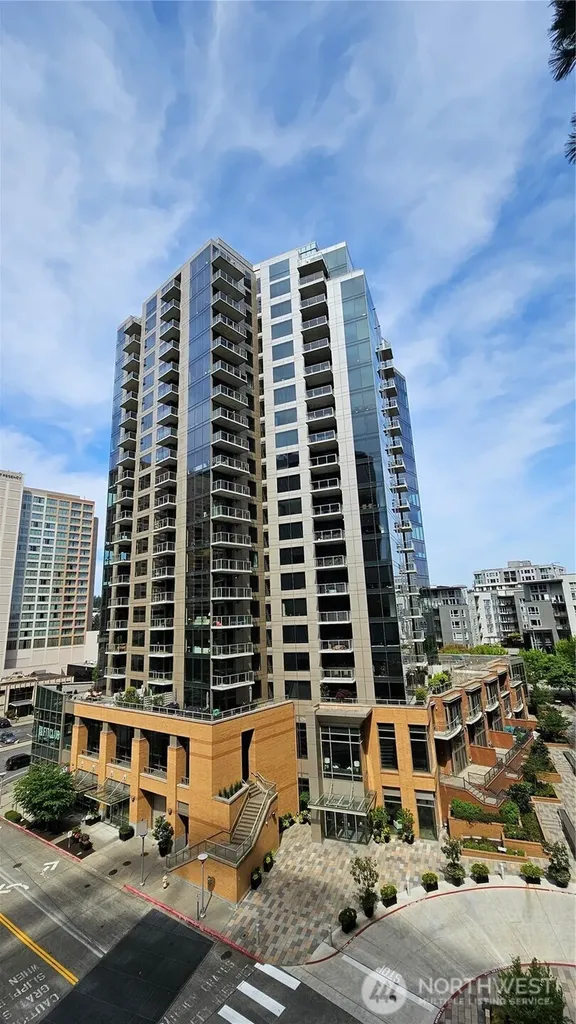 10610 NE 9th Place Bellevue WA 98004