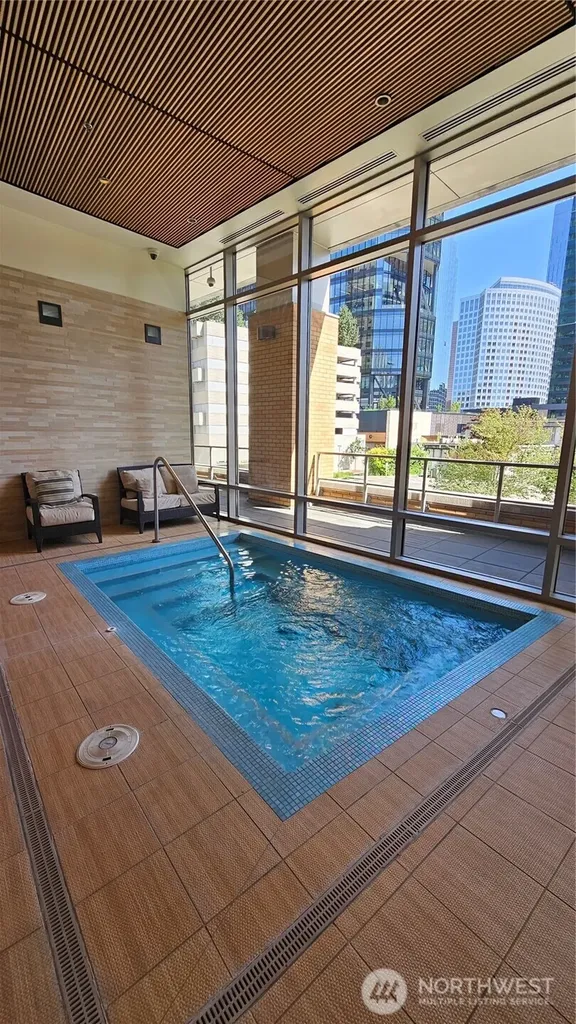 10610 NE 9th Place Bellevue WA 98004