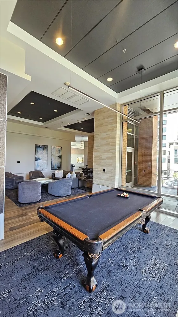 10610 NE 9th Place Bellevue WA 98004