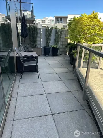 10610 NE 9th Place Bellevue WA 98004