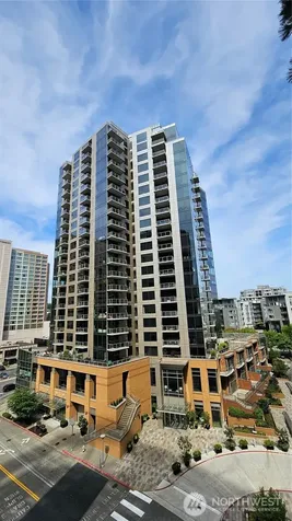 10610 NE 9th Place Bellevue WA 98004