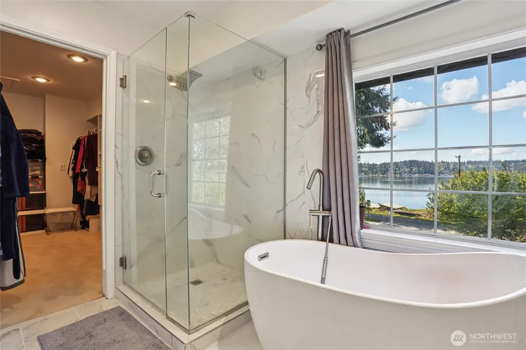 19301 SE 16th Street Sammamish WA 98075