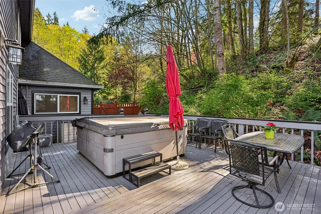 19301 SE 16th Street Sammamish WA 98075
