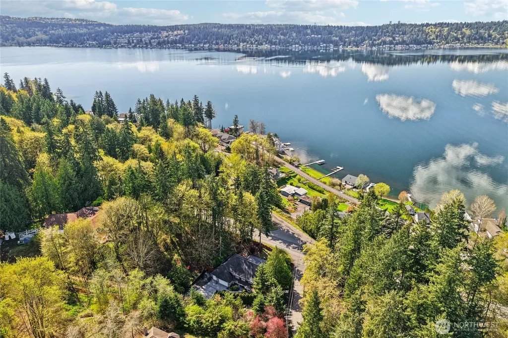 19301 SE 16th Street Sammamish WA 98075