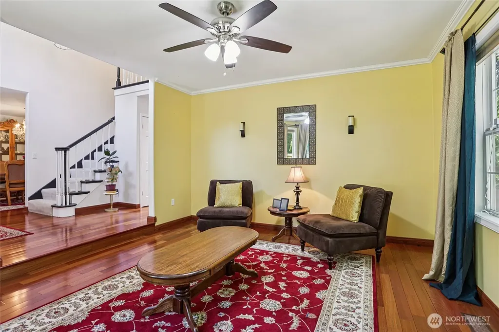 19301 SE 16th Street Sammamish WA 98075