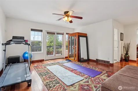 19301 SE 16th Street Sammamish WA 98075