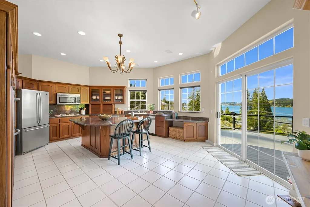 2651 Lake Whatcom Boulevard Bellingham WA 98229