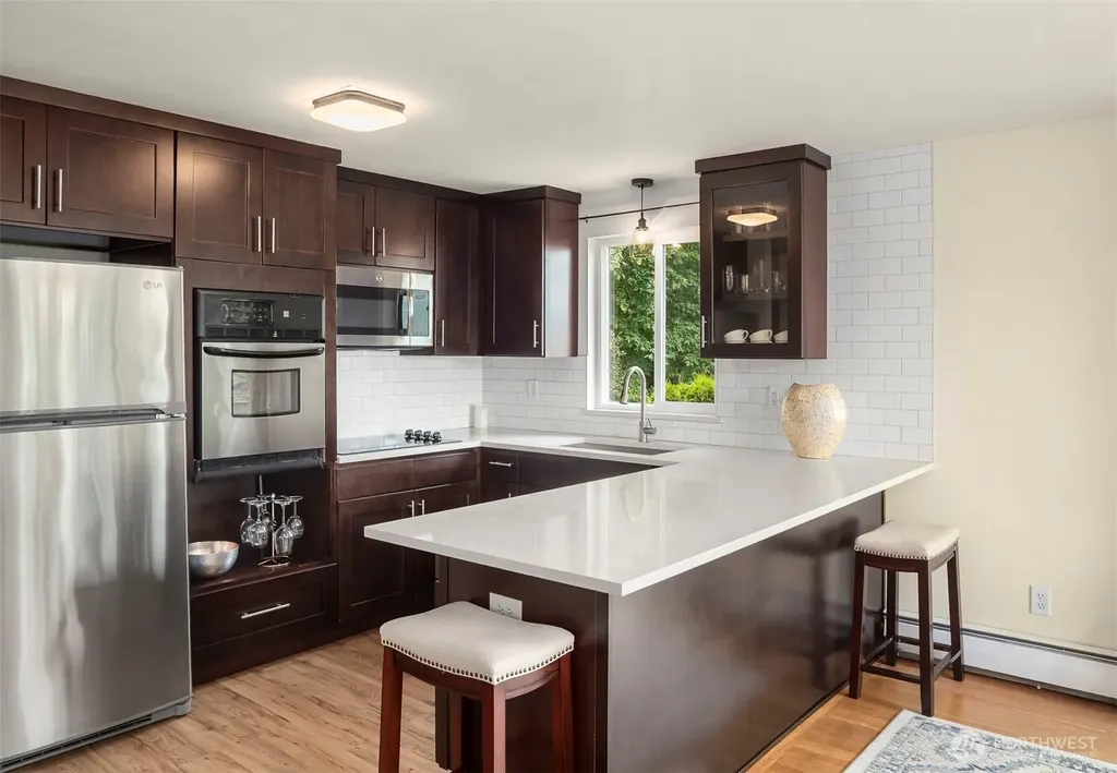 1401 SW 137th Street Burien WA 98166