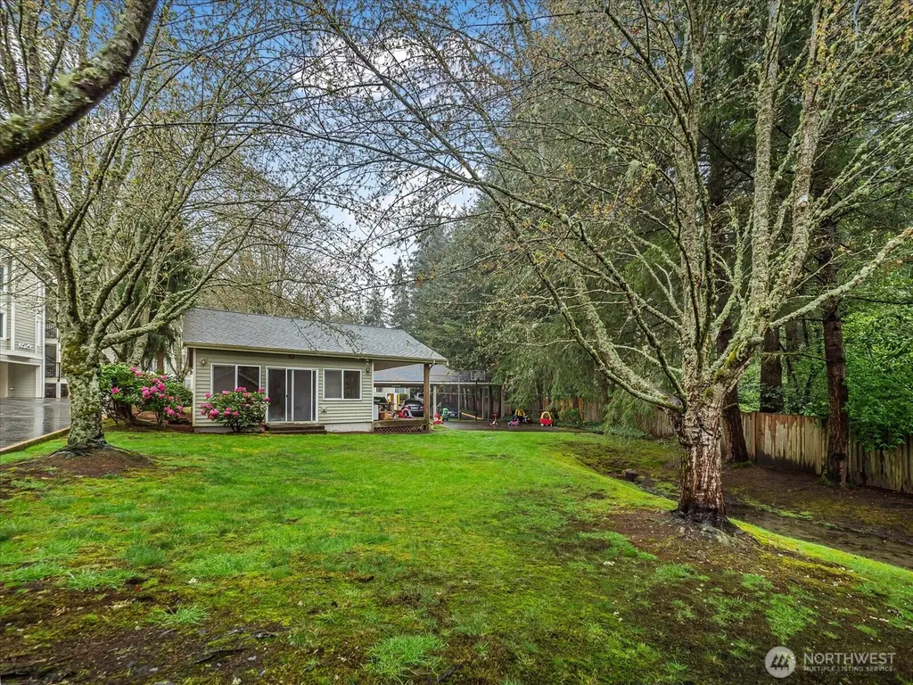 6527 200th Street SW Lynnwood WA 98036
