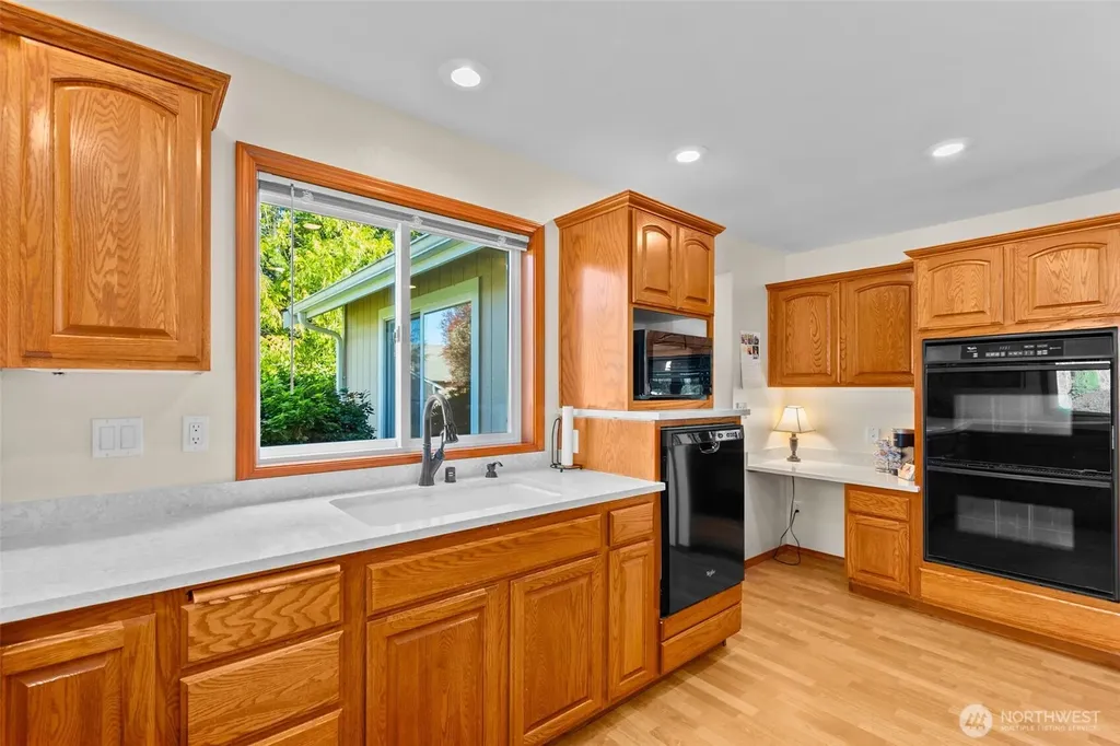 3517 Frogs Leap Lane NE Olympia WA 98506