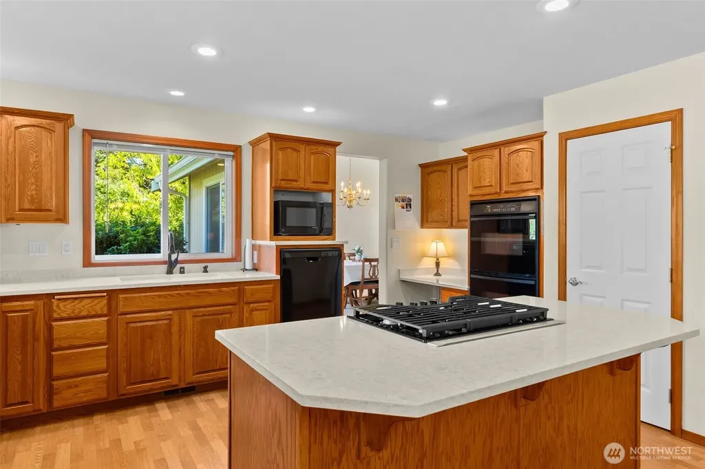 3517 Frogs Leap Lane NE Olympia WA 98506