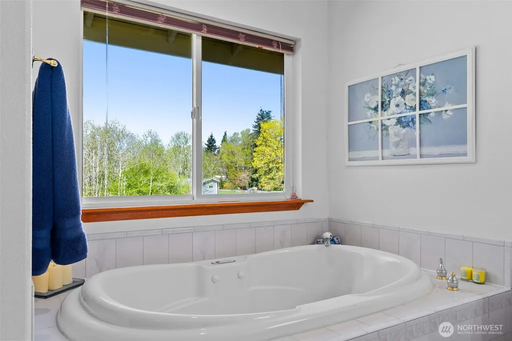 3517 Frogs Leap Lane NE Olympia WA 98506