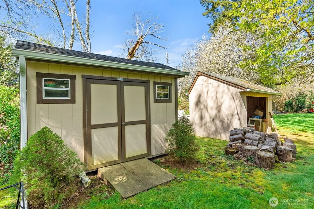 3517 Frogs Leap Lane NE Olympia WA 98506