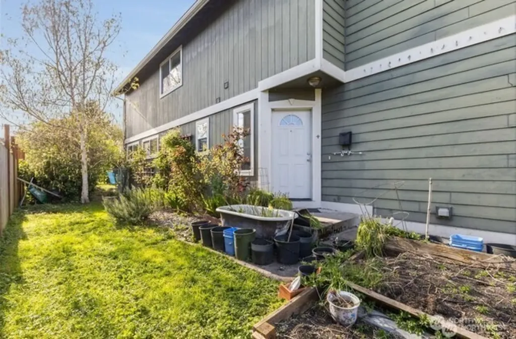 1222 S Sheridan Avenue Tacoma WA 98405