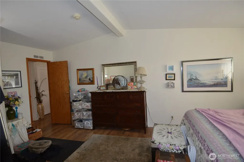 440 W Inlet Lane Sequim WA 98382