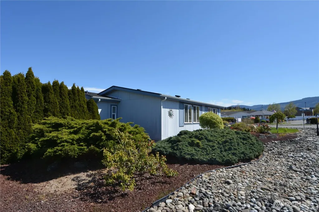 440 W Inlet Lane Sequim WA 98382