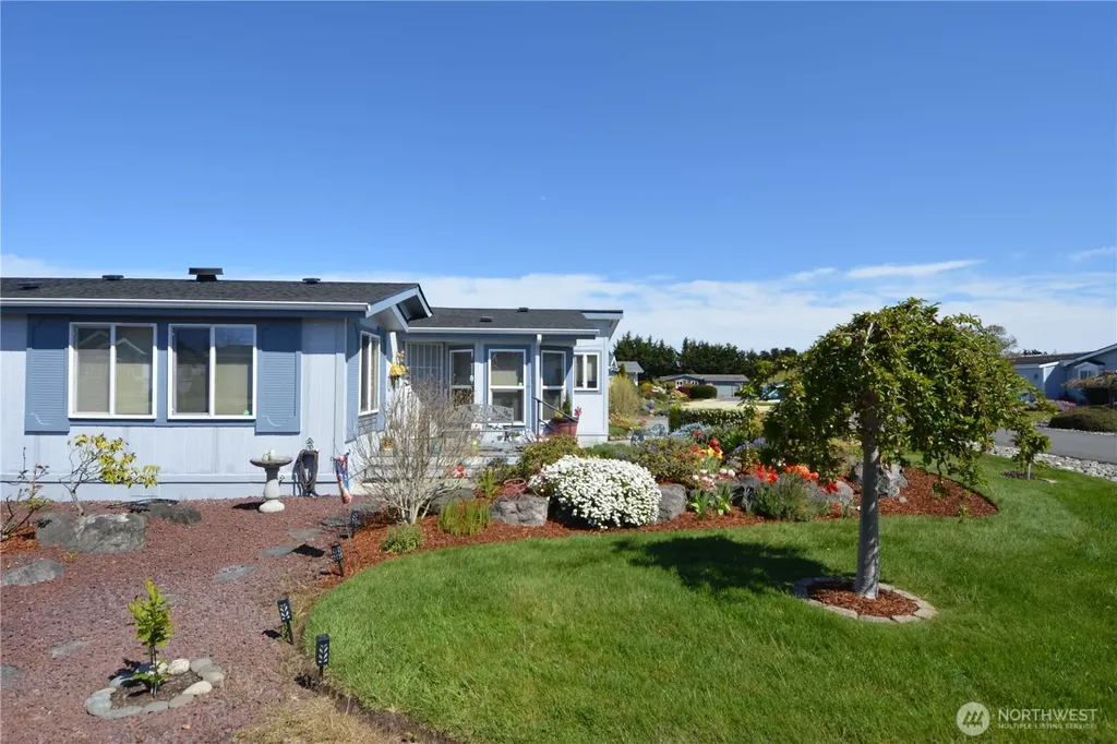 440 W Inlet Lane Sequim WA 98382