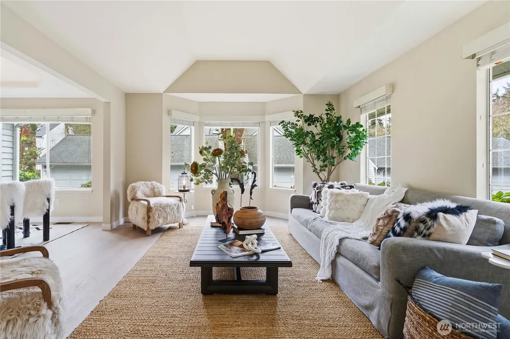 4222 144th Lane SE Bellevue WA 98006