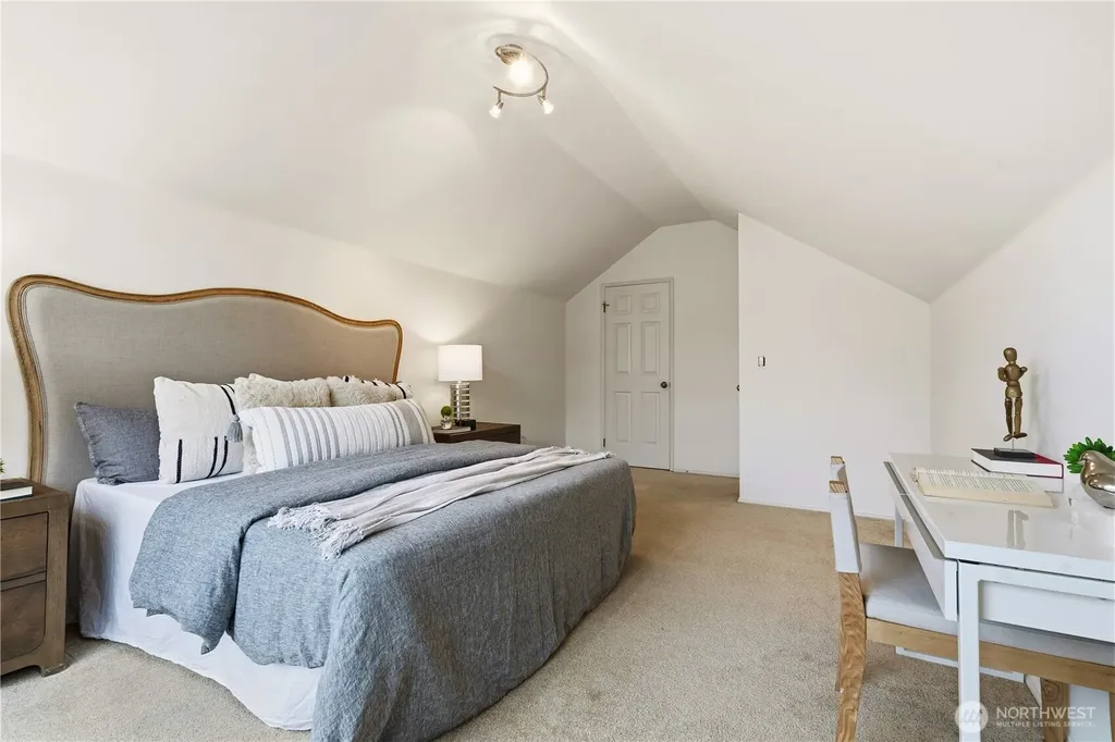 4222 144th Lane SE Bellevue WA 98006