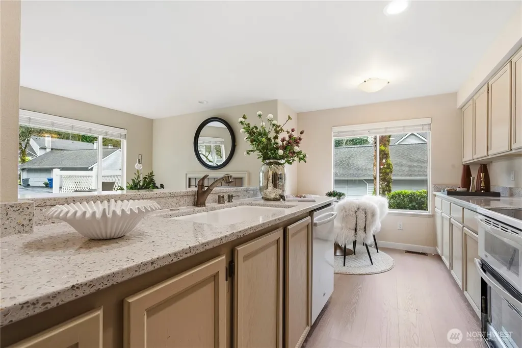 4222 144th Lane SE Bellevue WA 98006
