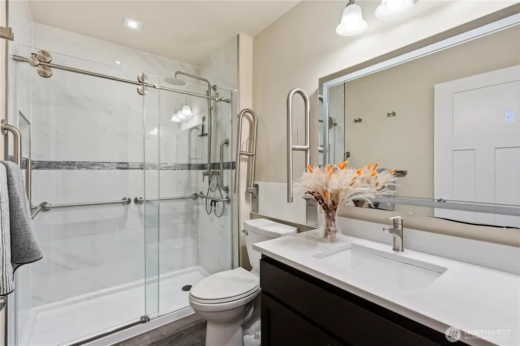 14504 17th Avenue W Lynnwood WA 98087