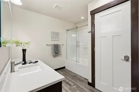 14504 17th Avenue W Lynnwood WA 98087