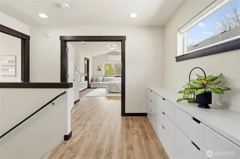 14504 17th Avenue W Lynnwood WA 98087