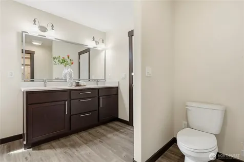 14504 17th Avenue W Lynnwood WA 98087