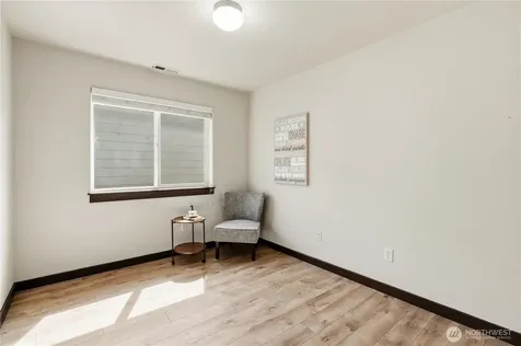 14504 17th Avenue W Lynnwood WA 98087