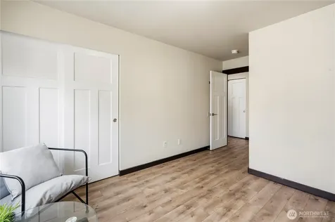 14504 17th Avenue W Lynnwood WA 98087