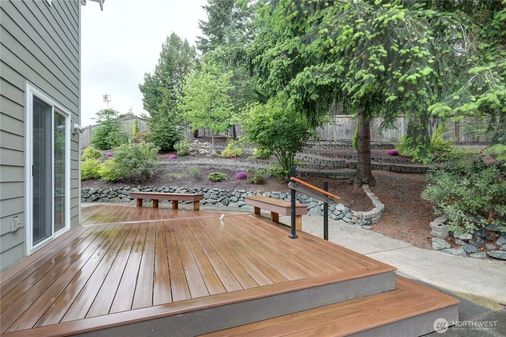 34829 7th Avenue SW Federal Way WA 98023