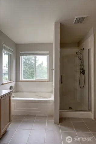 34829 7th Avenue SW Federal Way WA 98023