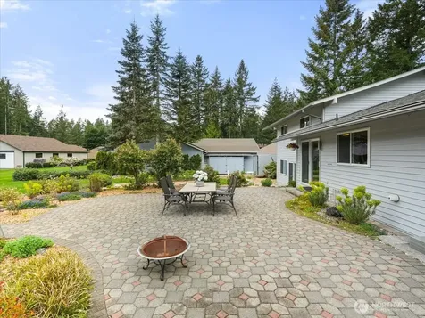 17649 SE 297th Place Kent WA 98042