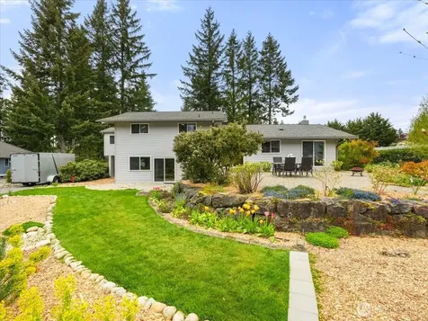 17649 SE 297th Place Kent WA 98042