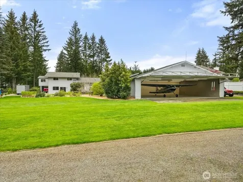 17649 SE 297th Place Kent WA 98042