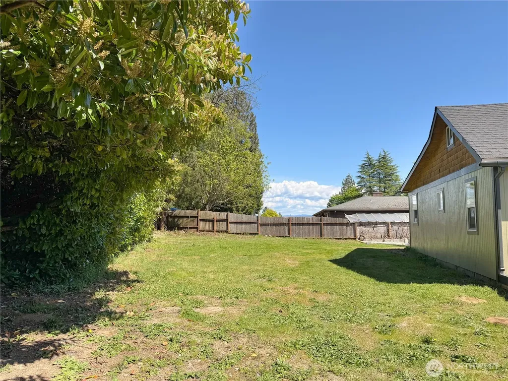 22024 Military Rd S Seatac WA 98198